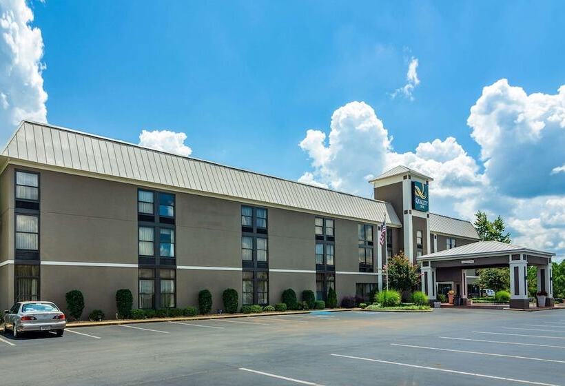 בית מלון כפרי Quality Inn Valley  West Point