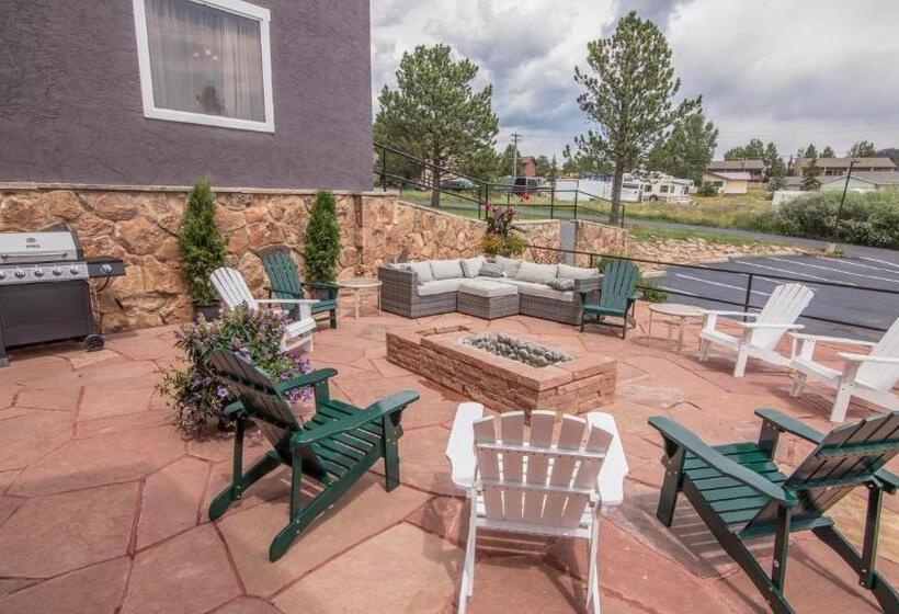 בית מלון כפרי Expedition Lodge Estes Park