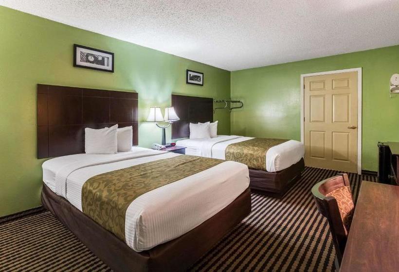 هتل Rodeway Inn Alexandria