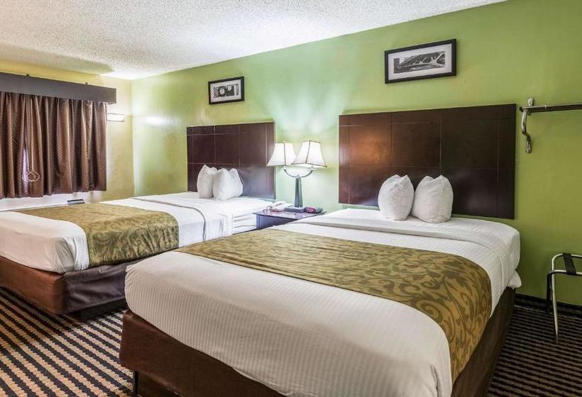 هتل Rodeway Inn Alexandria