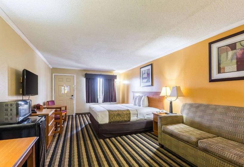 هتل Rodeway Inn Alexandria