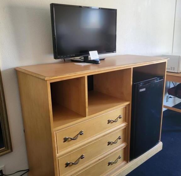 فندق Rodeway Inn