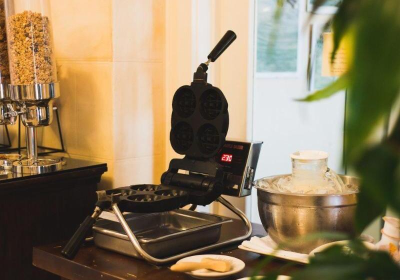 Отель Santa Barbara