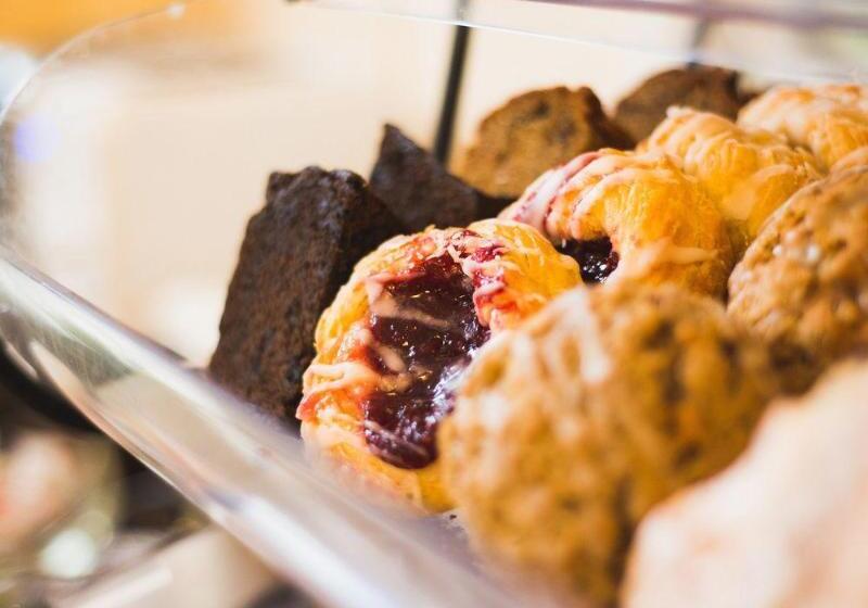 Отель Santa Barbara