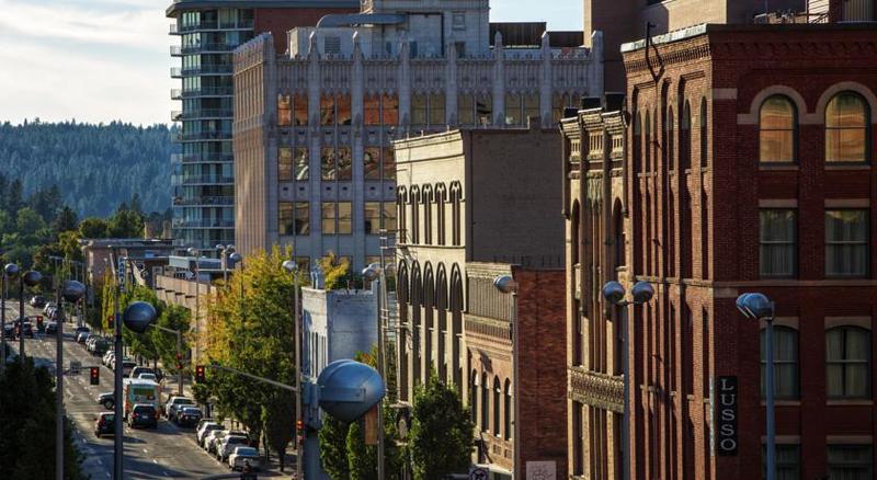 Отель The Davenport Lusso, Autograph Collection