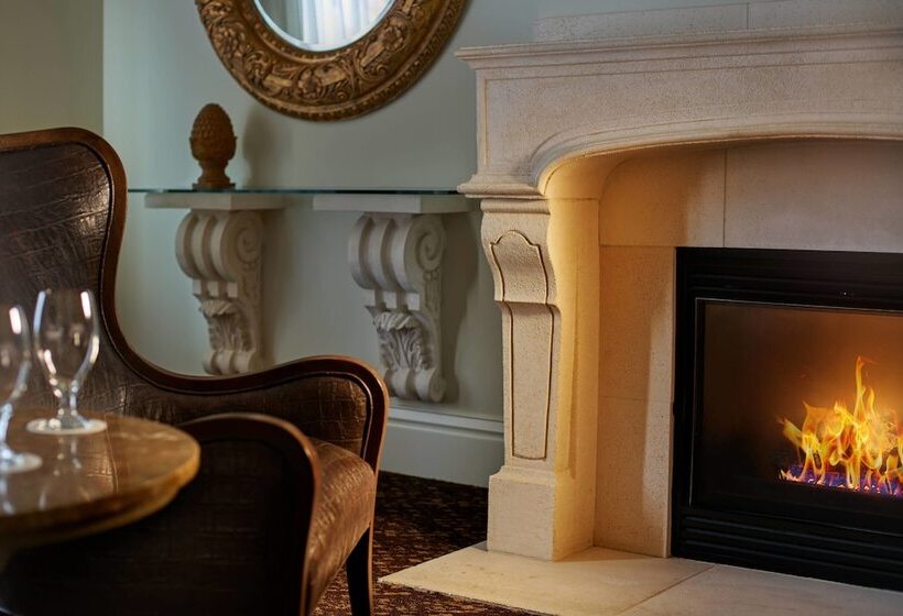 Отель The Davenport Lusso, Autograph Collection