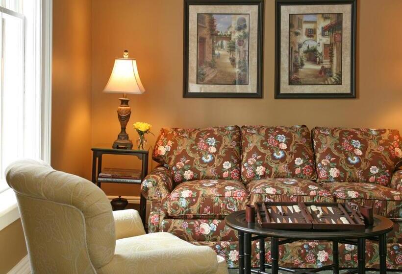 ホテル The Inn At Cooperstown