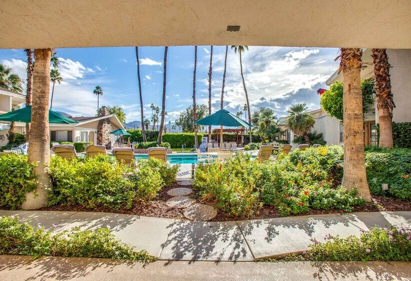 בית מלון כפרי The Inn At Deep Canyon