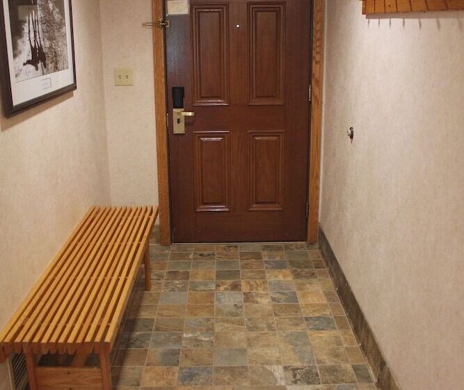 酒店 The Inn At Holiday Valley