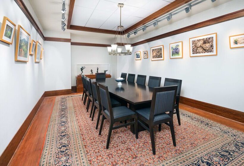 호텔 The Inn At Penn, A Hilton