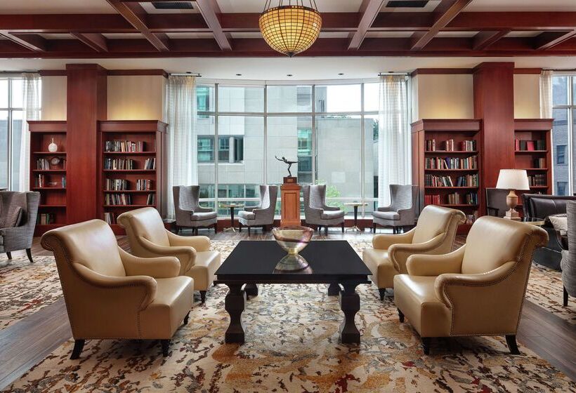 호텔 The Inn At Penn, A Hilton