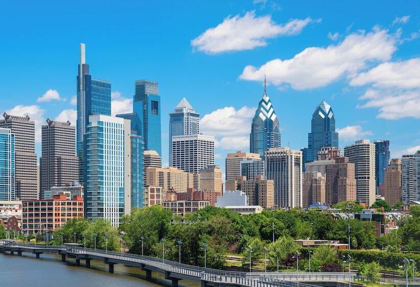 호텔 The Inn At Penn, A Hilton