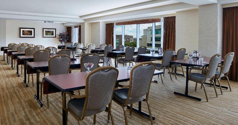 호텔 The Inn At Penn, A Hilton