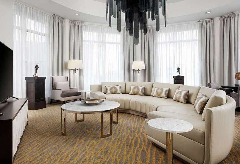 호텔 The Inn At Penn, A Hilton