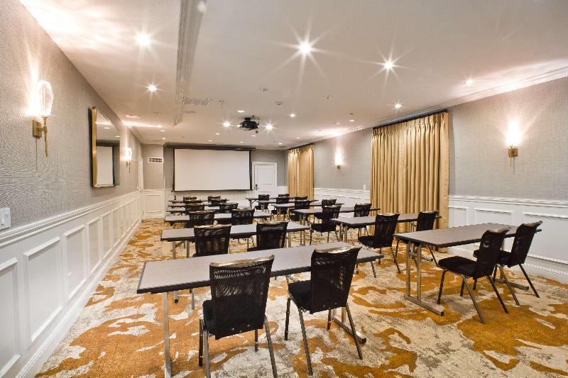 ホテル The Inn At Saratoga, Tapestry Collection By Hilton