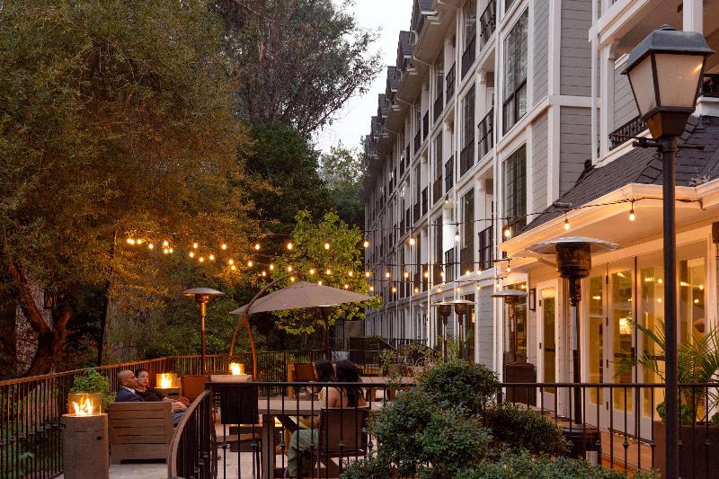 ホテル The Inn At Saratoga, Tapestry Collection By Hilton