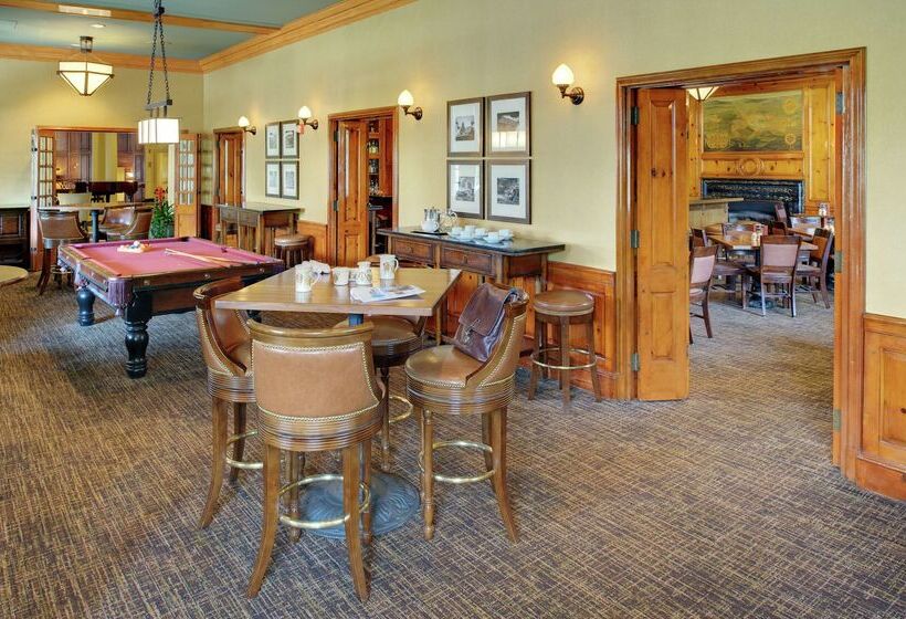 هتل Roanoke & Conference Ctr, Curio Collection By Hilton