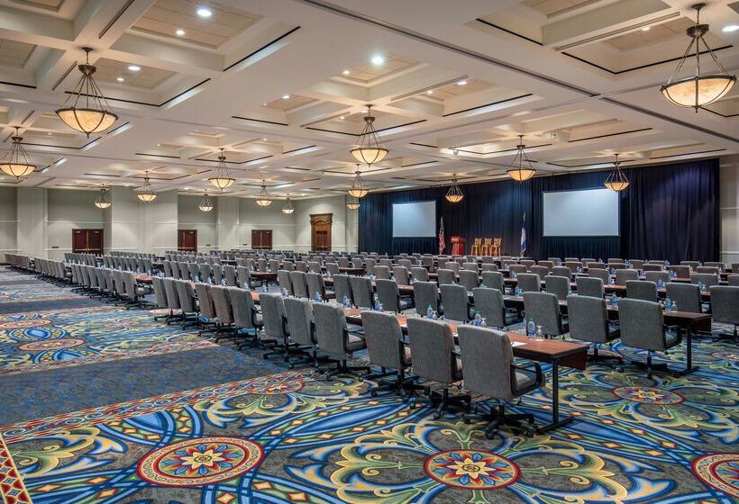 Otel Roanoke & Conference Ctr, Curio Collection By Hilton 