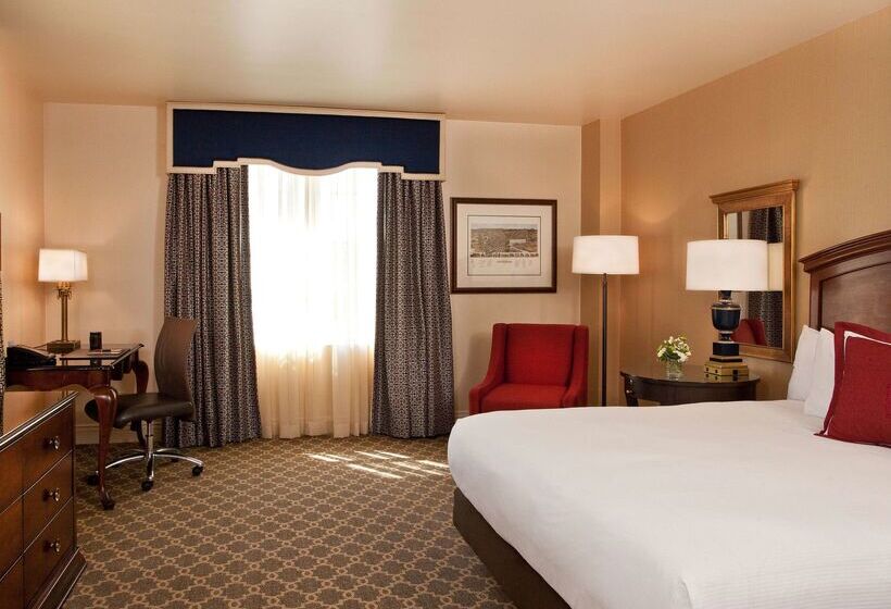 هتل Roanoke & Conference Ctr, Curio Collection By Hilton