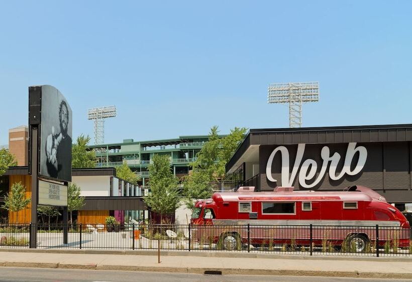 בית מלון כפרי The Verb