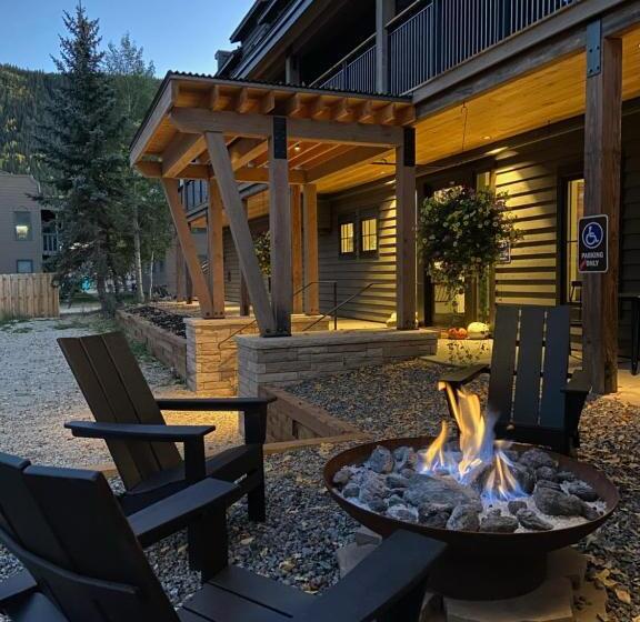 בית מלון כפרי Vaquera House