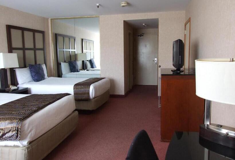 Hudson Valley Resort