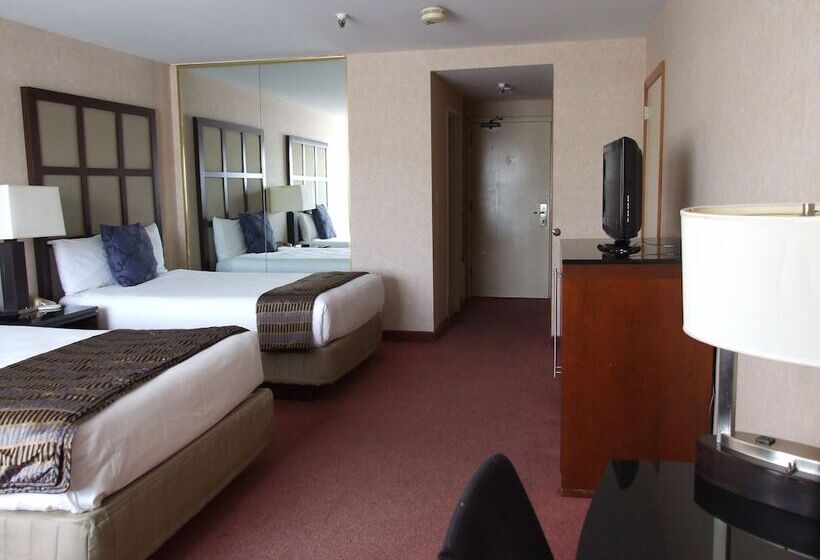 Hudson Valley Resort