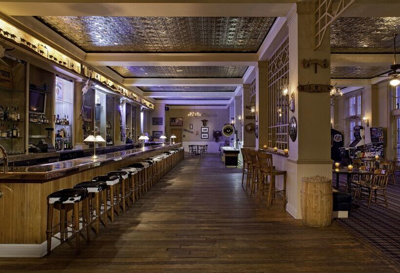 Hyatt Regency Hill Country Resort & Spa