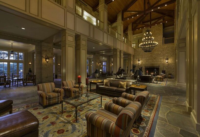 Hyatt Regency Hill Country Resort & Spa