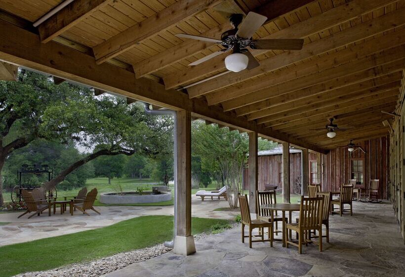 Hyatt Regency Hill Country Resort & Spa