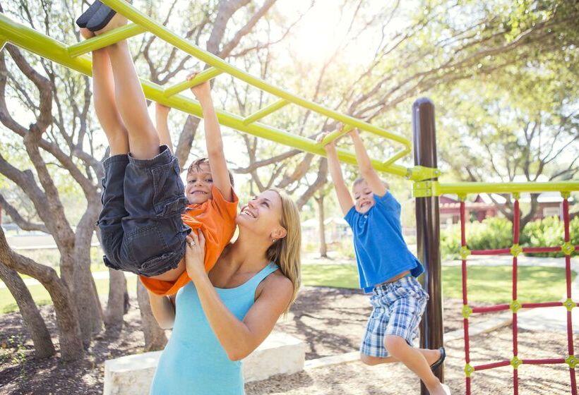 Hyatt Regency Hill Country Resort & Spa