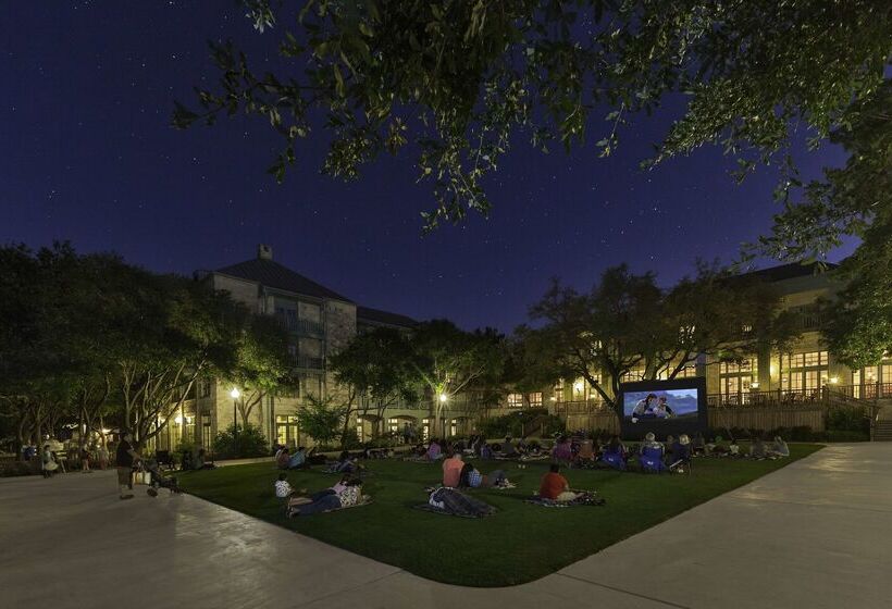 Hyatt Regency Hill Country Resort & Spa