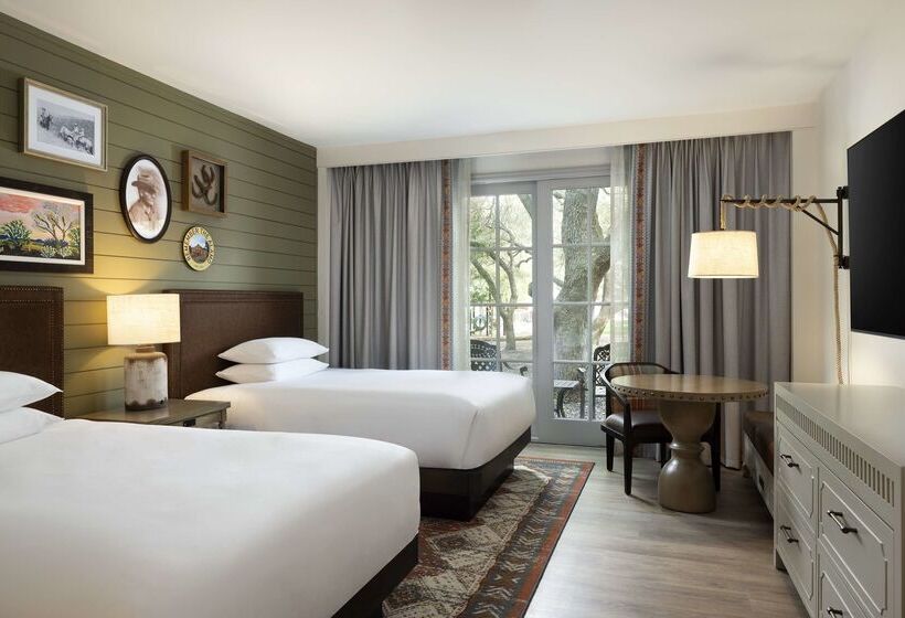 Hyatt Regency Hill Country Resort & Spa
