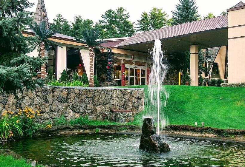 Tiki Resort   Lake George