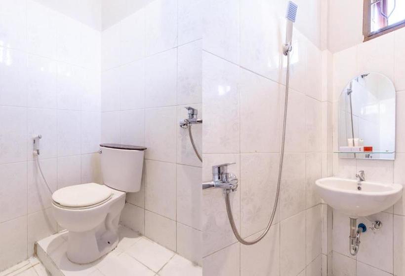 호텔 Koolkost Syariah 1000 House