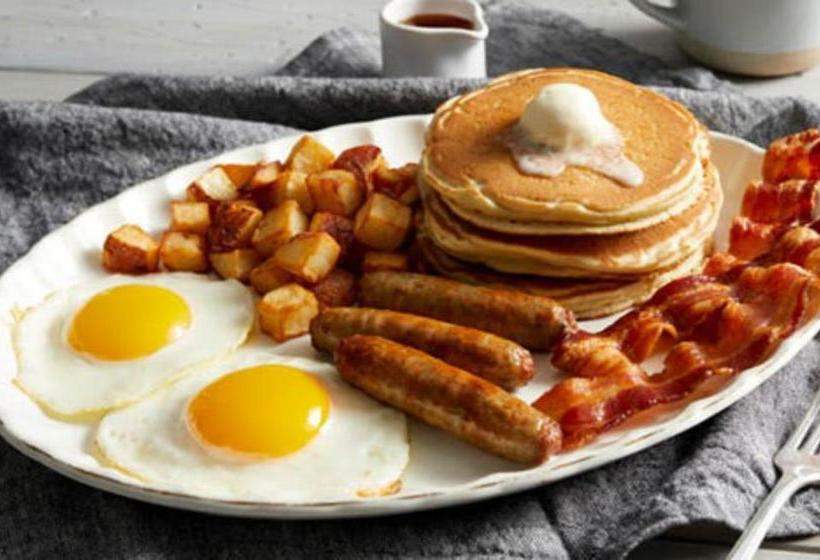 ホテル Fab Prime Royal Vrindaban