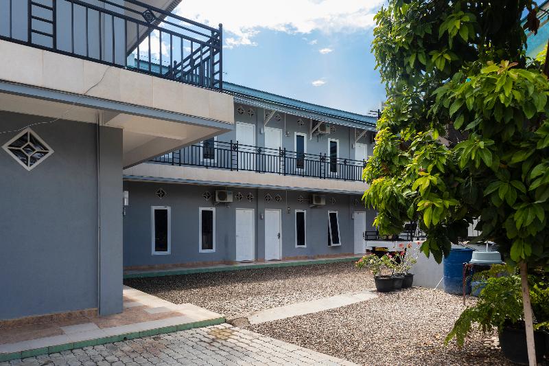 هتل Spot On 2063 Bethania Residence