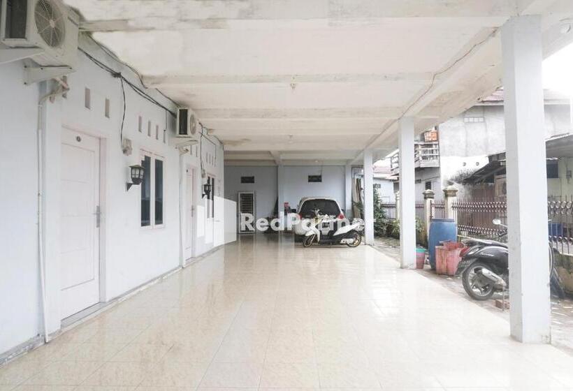 호텔 Tassa Homestay Syariah Mitra Reddoorz