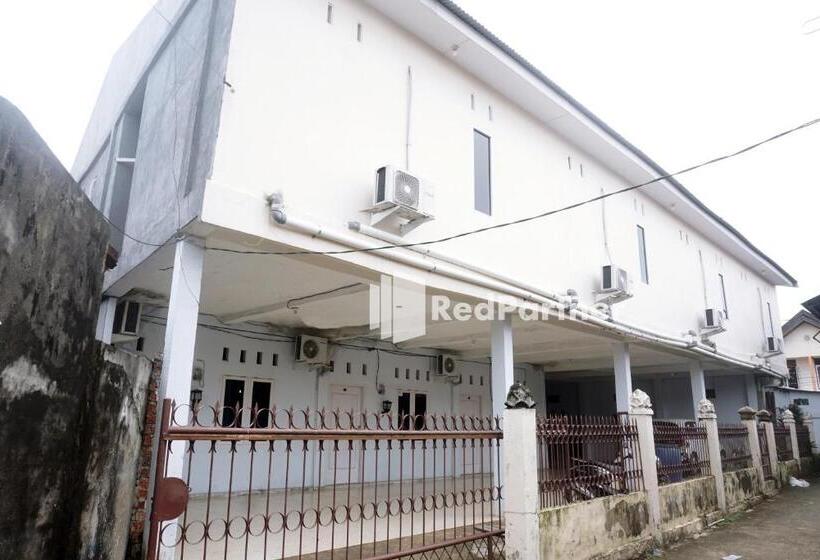 호텔 Tassa Homestay Syariah Mitra Reddoorz