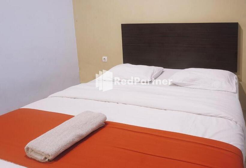 호텔 Tassa Homestay Syariah Mitra Reddoorz