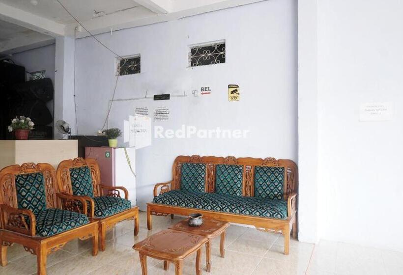 호텔 Tassa Homestay Syariah Mitra Reddoorz