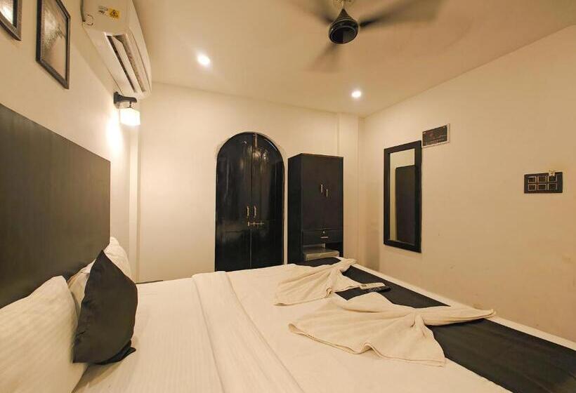 호텔 Vaggi S Place