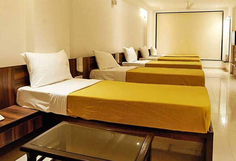 Отель Venus Grand Inn