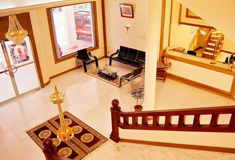 Отель Venus Grand Inn