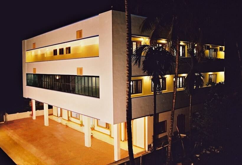 Отель Venus Grand Inn