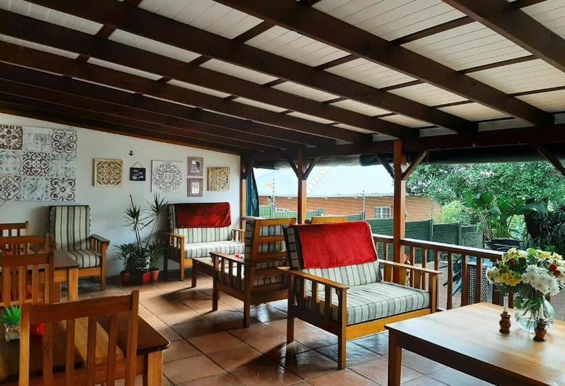 פנסיון Casa Bella Guesthouse Pennington