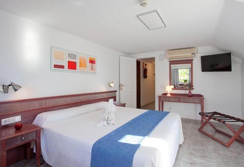 Apartamentos Cala Murada Tennis