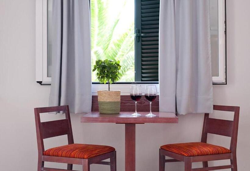 Apartamentos Cala Murada Tennis