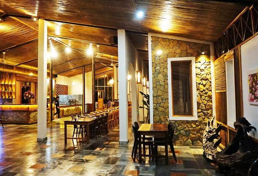 Bakhan Village Resort