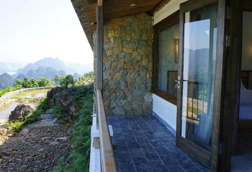 Bakhan Village Resort